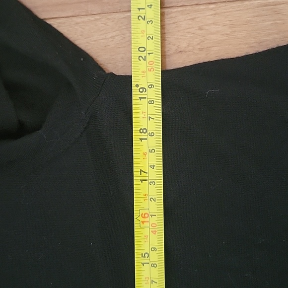 Club Monaco Black Wool Long Sleeve Sweater Split Back Layered Floral Large - Picture 8 of 9